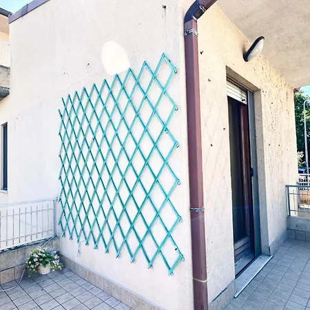 N294 - Numana, Comodo Quadrilocale A Due Passi Dal Centro شقة