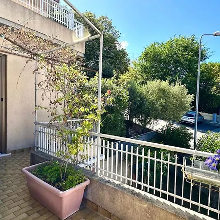 N294 - Numana, Comodo Quadrilocale A Due Passi Dal Centro *